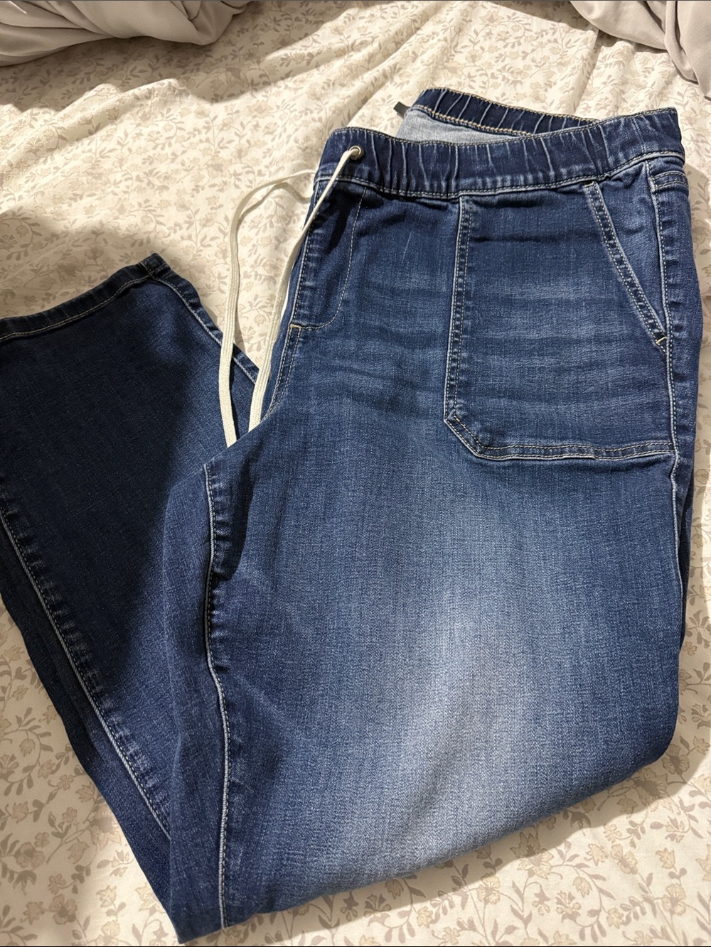 Torrid pull on pants!